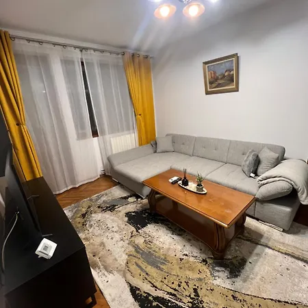 Luxe Andreea 아파트 *